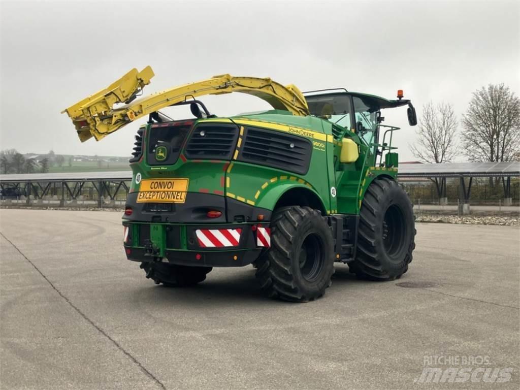 John Deere 9800i Strojevi za krmu na vlastiti pogon