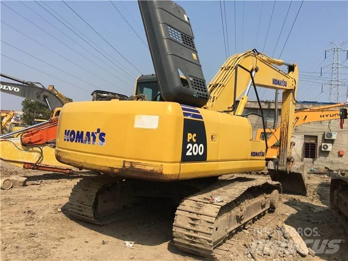 Komatsu PC 200-8 Bageri gusjeničari