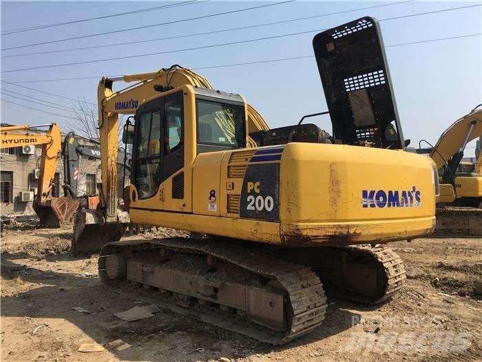 Komatsu PC 200-8 Bageri gusjeničari