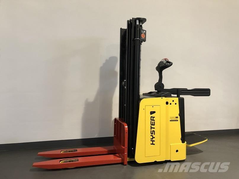 Hyster S1.5S IL Samopogonski ručni viličari