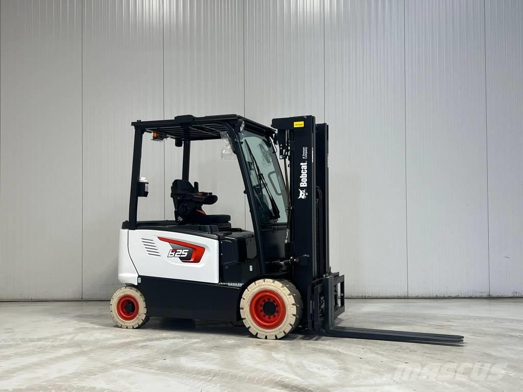 Bobcat B25X-7 PLUS Električni viličari