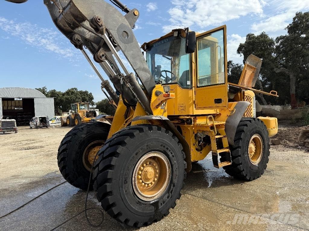 Volvo L 90 E Utovarivači na kotačima