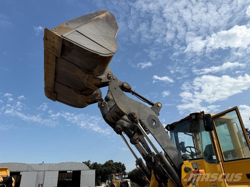 Volvo L 90 E Utovarivači na kotačima