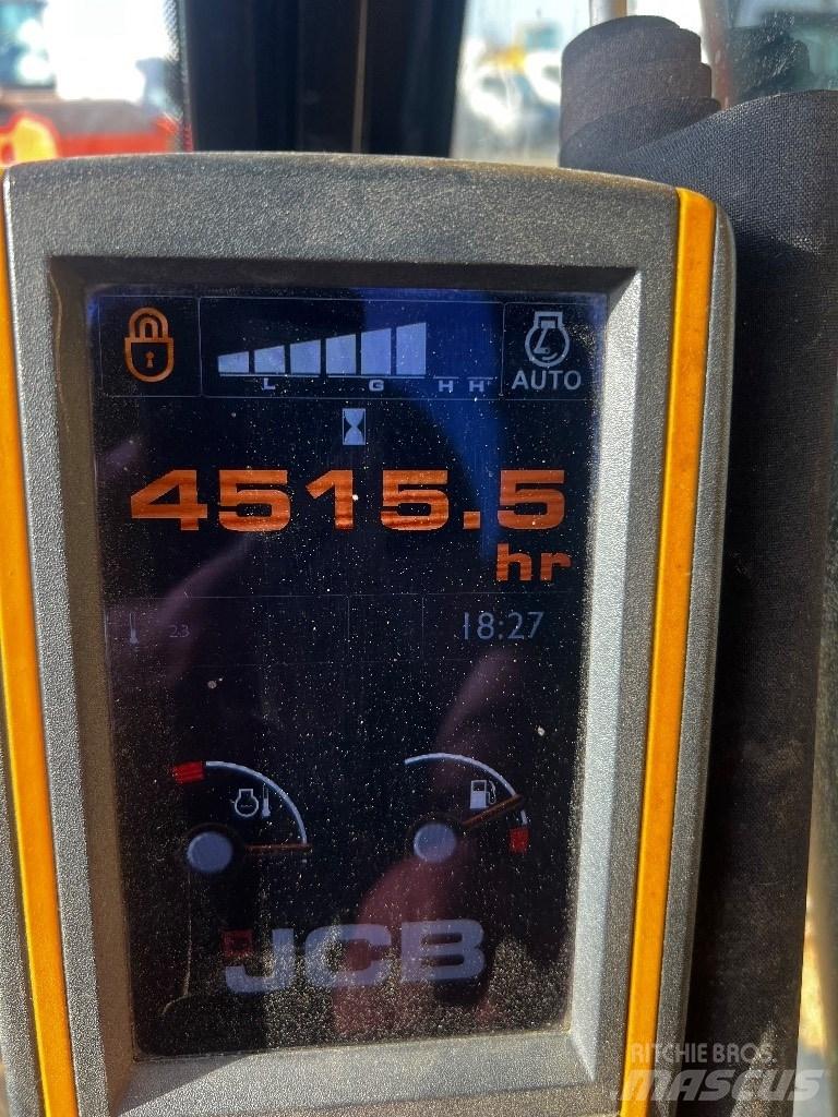 JCB JS 210 LCT4 Bageri gusjeničari