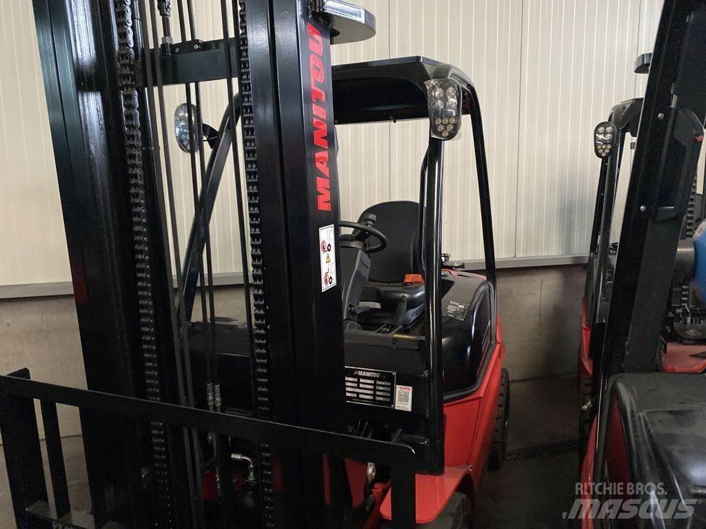 Manitou MI35G Plinski viličari