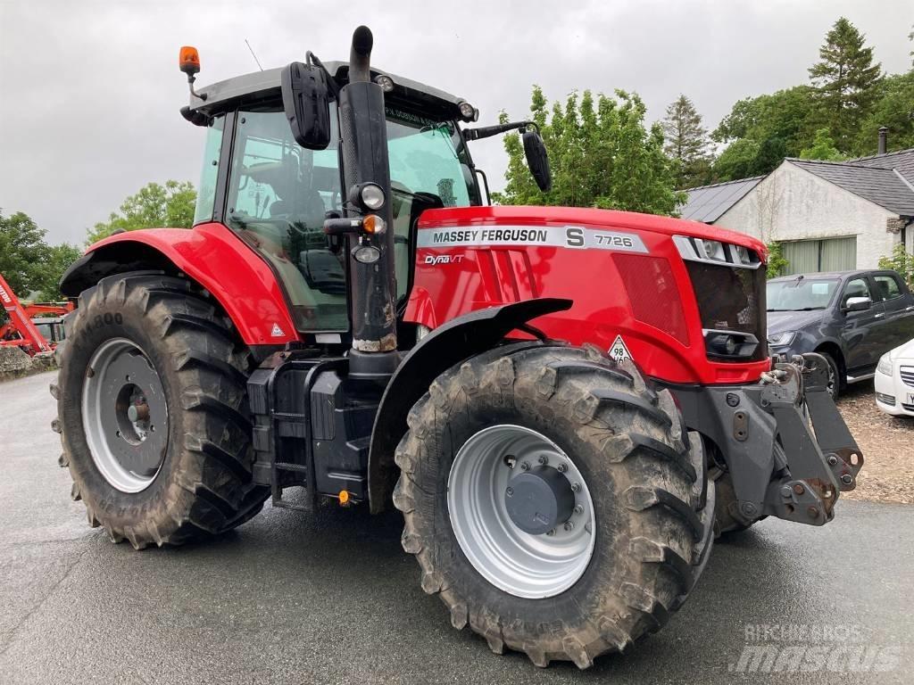 Massey Ferguson 7726 Traktori