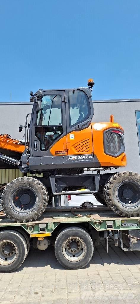 Doosan DX 100 W-7 Bageri na kotačima