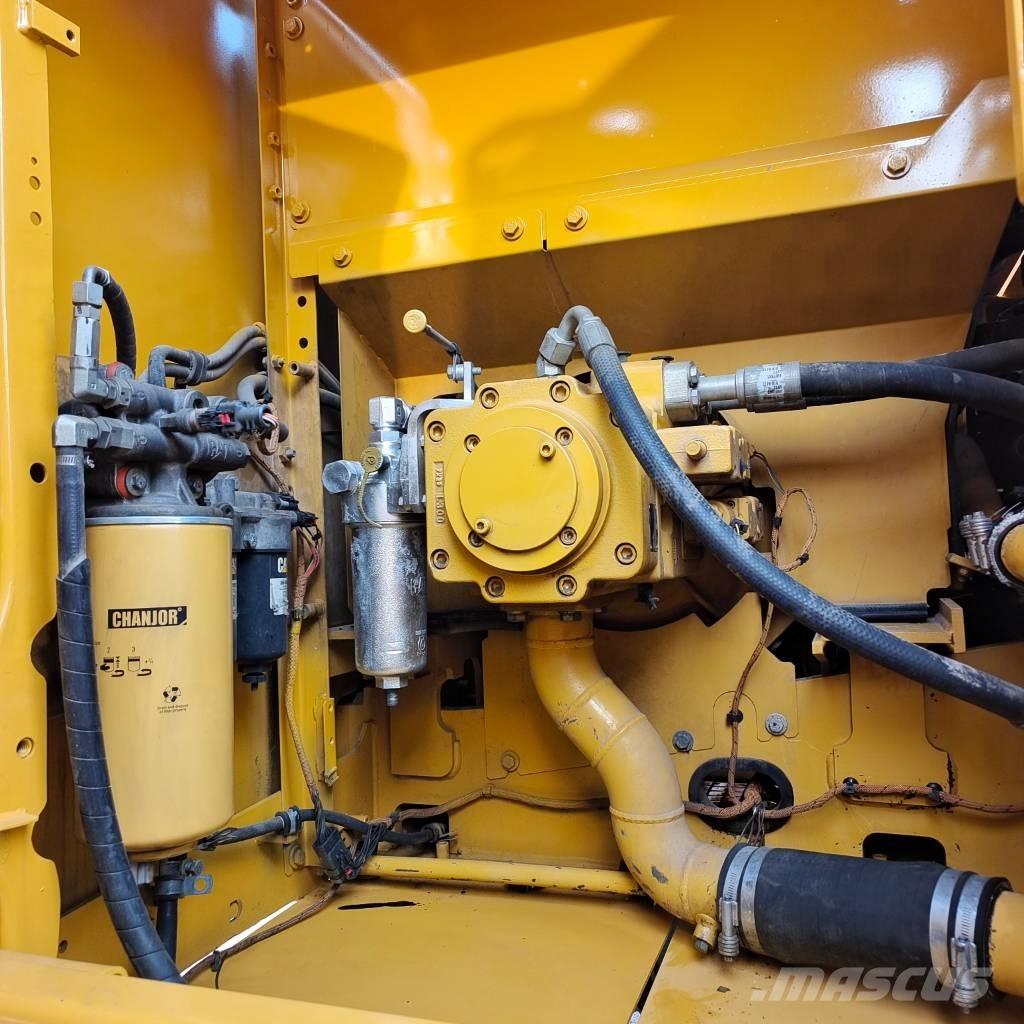 CAT 320 GC Bageri gusjeničari