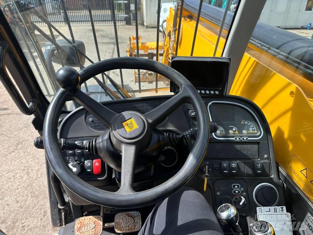 JCB 540-140 Teleskopski viličari