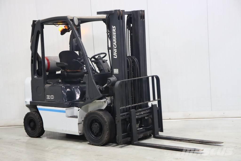 Nissan U1D2A20LQ Plinski viličari