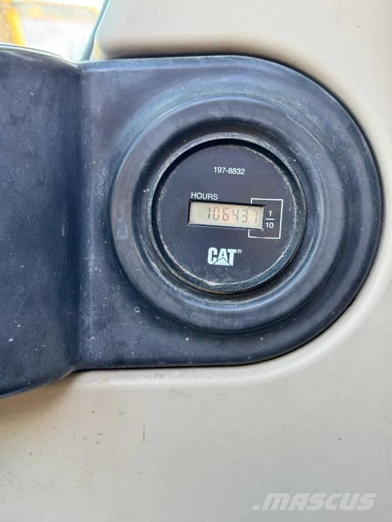 CAT M 315 C Bageri na kotačima