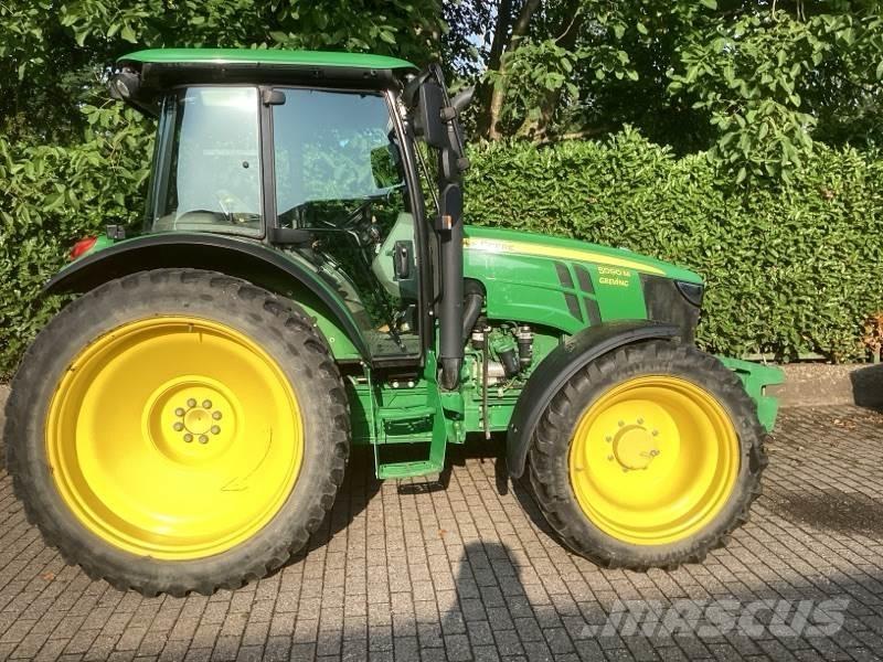John Deere 5090M Traktori