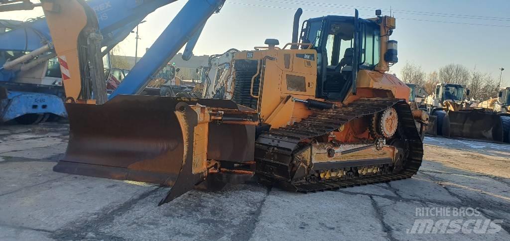 CAT D 6 N LGP Buldožeri gusjeničari
