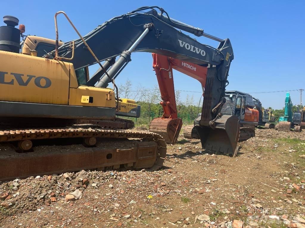 Volvo EC 460 B LC Bageri gusjeničari
