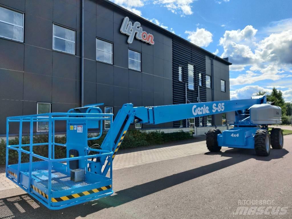 Genie S 85 Bomlift Zglobne podizne platforme