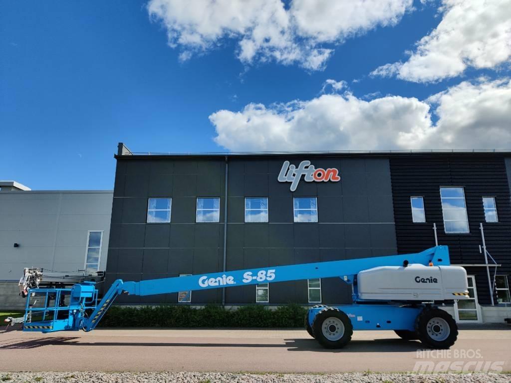 Genie S 85 Bomlift Zglobne podizne platforme