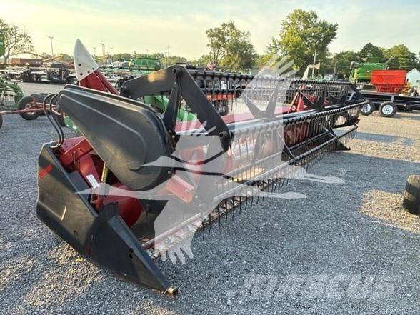 Case IH 1020 Glave hederi za kombajne