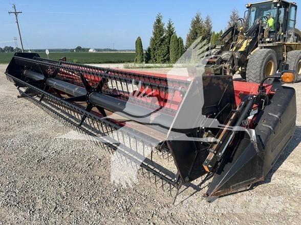 Case IH 1020 Glave hederi za kombajne