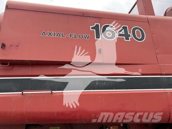 Case IH 1640 Kombajni