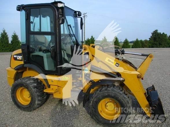 CAT 903D Utovarivači na kotačima