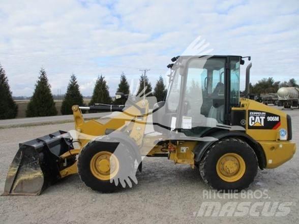 CAT 906M Utovarivači na kotačima