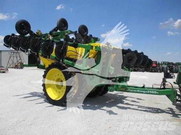 Farm King 2460 Rasipači mineralnog  gnojiva