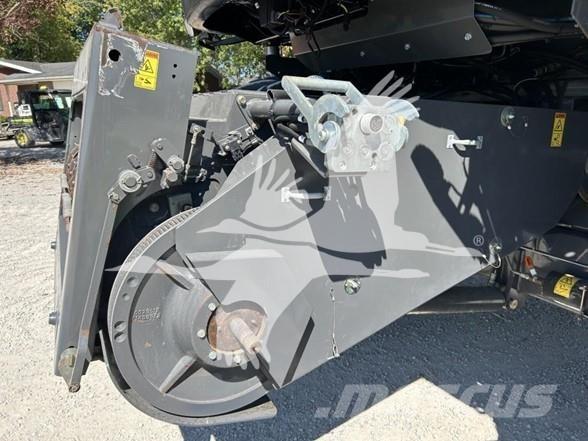 Gleaner S77 Kombajni