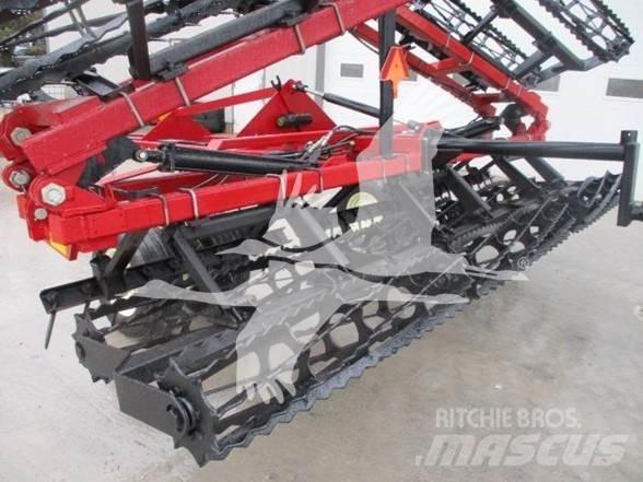 J&M TF215 Drugi strojevi i priključci za obradu zemlje