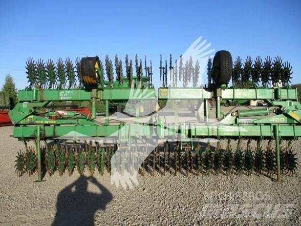 John Deere 400 Drugi strojevi i priključci za obradu zemlje