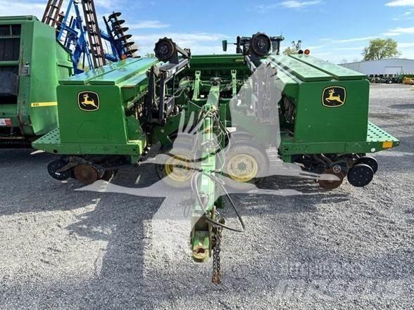 John Deere 455 Sijačice