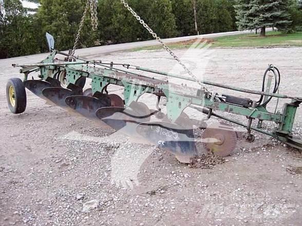John Deere 514 Plugovi okretači