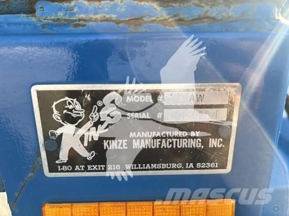 Kinze 840 Prikolice za zrno