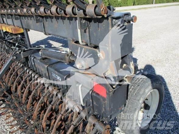 YETTER 3530 Drugi strojevi i priključci za obradu zemlje
