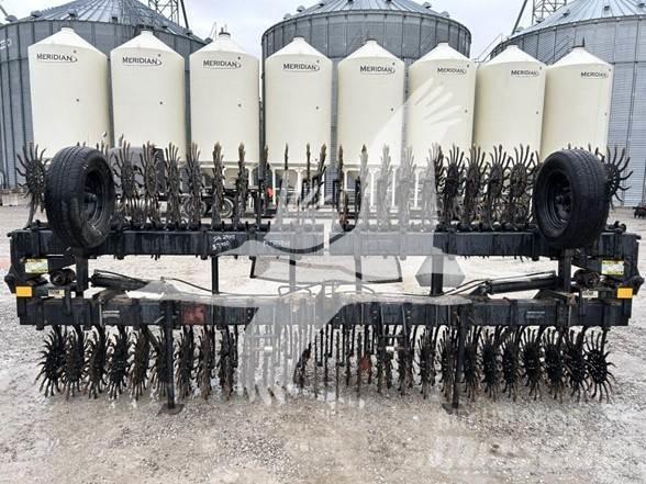 YETTER 3530 Drugi strojevi i priključci za obradu zemlje