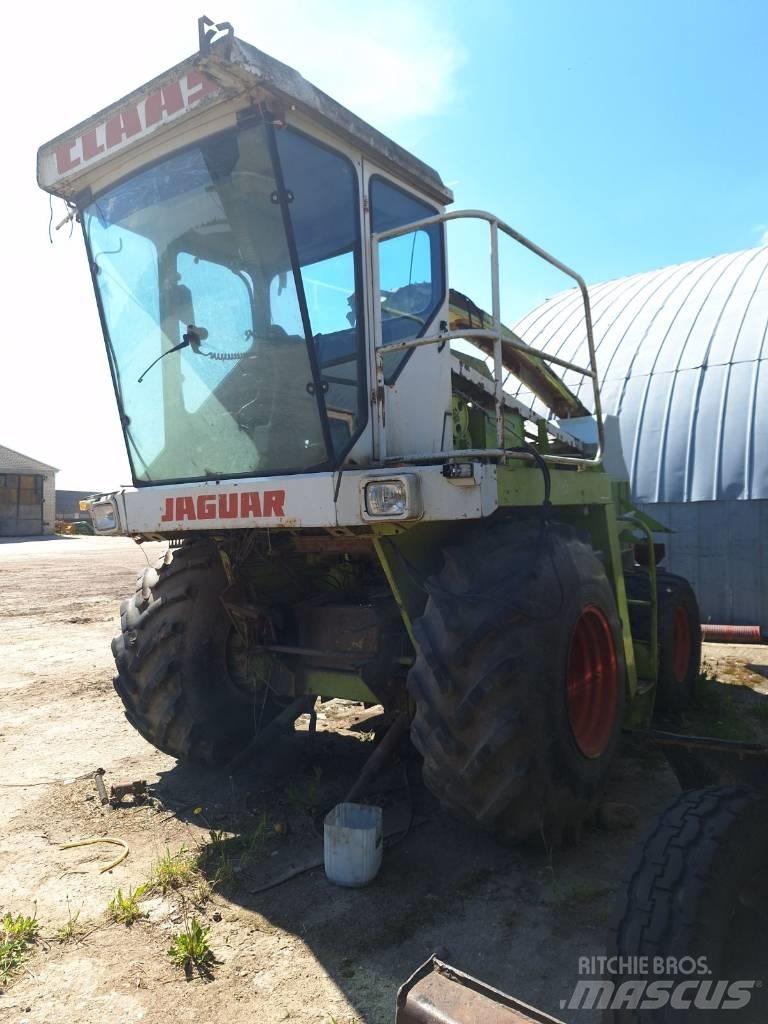 CLAAS Jaguar 690 SL Strojevi za krmu na vlastiti pogon
