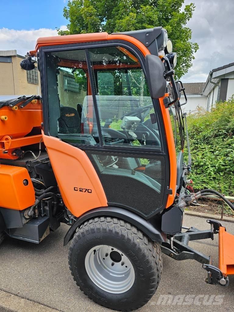Holder C270 Vozila za prijevoz opreme za rad
