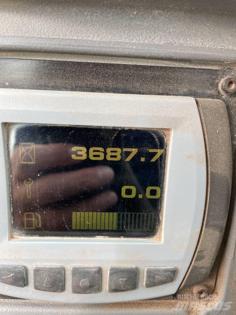 JCB 85 Z-1 Midi bageri 7t – 12t