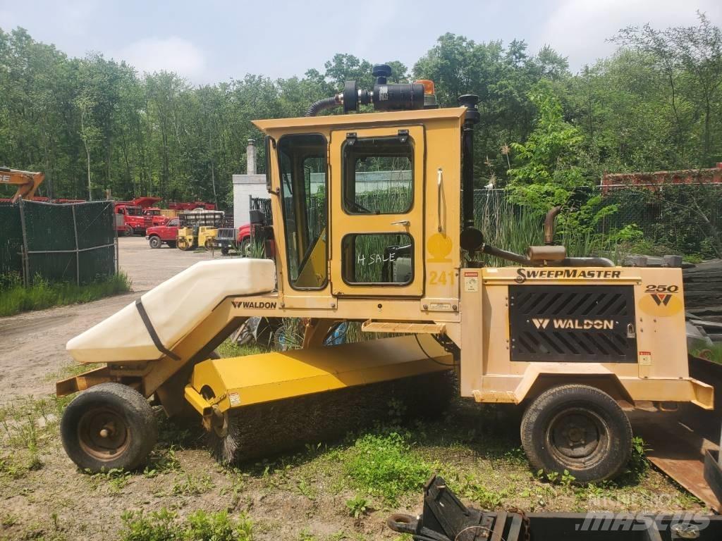  WALDIN SW250 Kamioni za čišćenje ulica