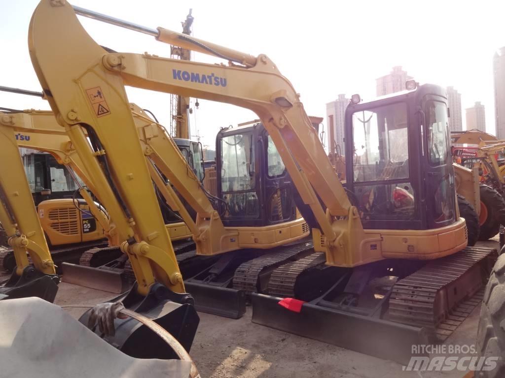 Komatsu PC56-7 Bageri gusjeničari