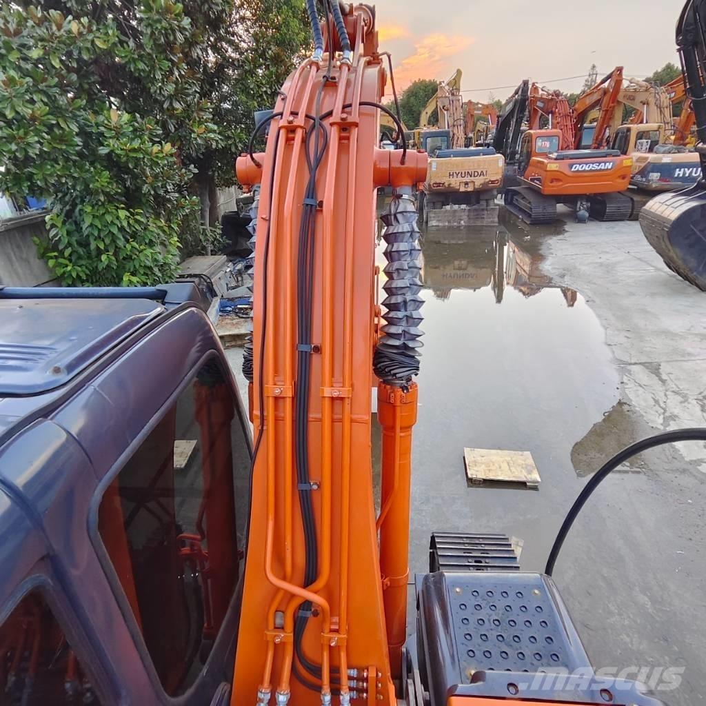 Hitachi ZX 120 Bageri gusjeničari