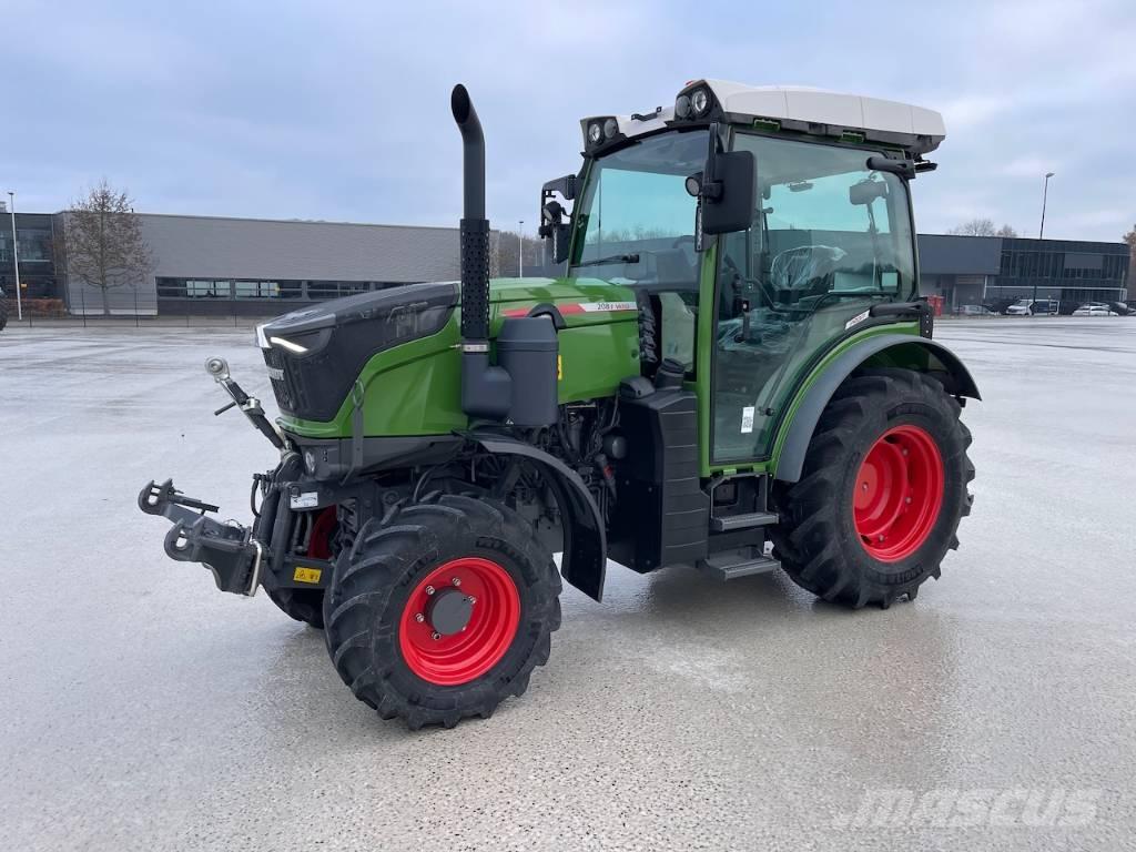 Fendt 208 F Vario Traktori