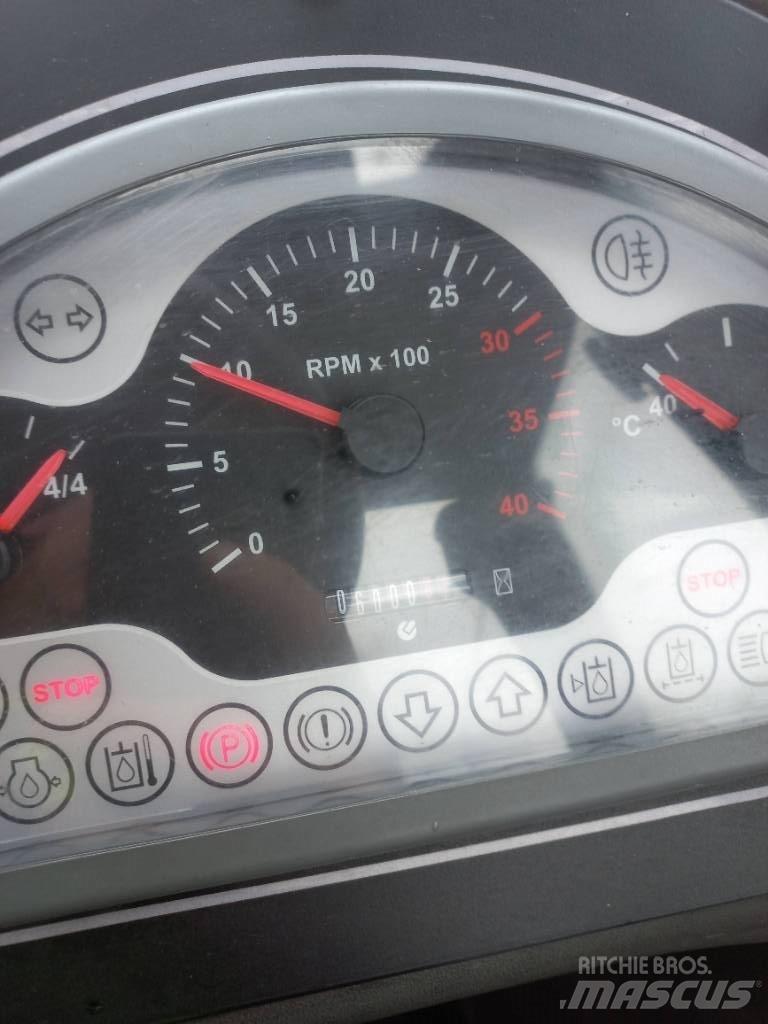 Wille 335B Kompaktni (mali) traktori