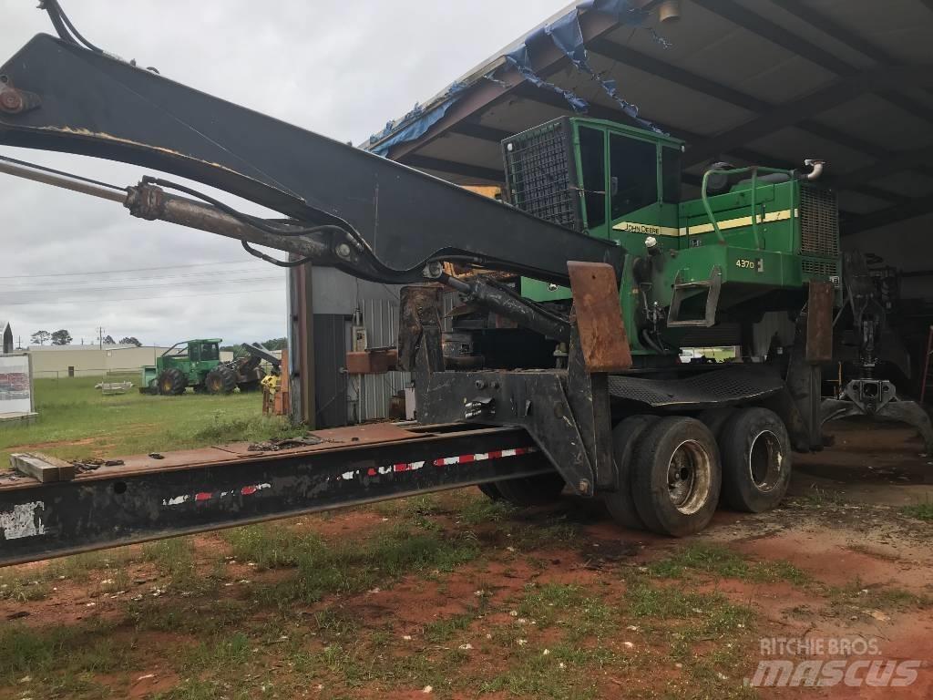 John Deere 437 D Utovarivači stabala