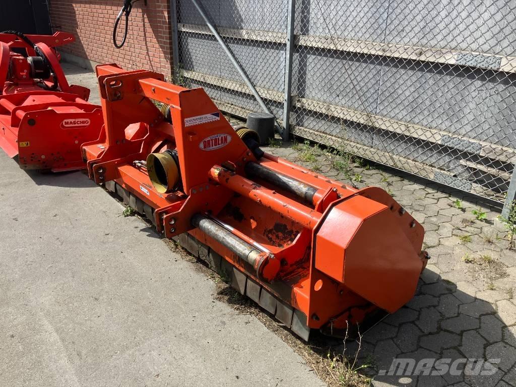 Ortolan 300 Kosilice za pašnjak