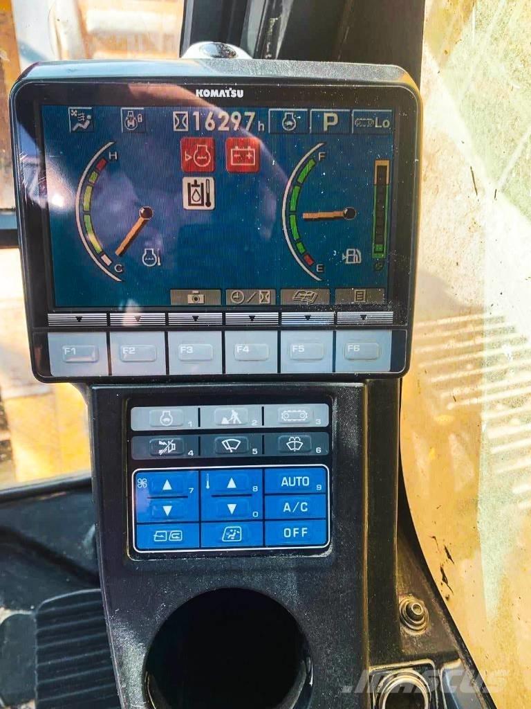 Komatsu PC 230 NHD Bageri gusjeničari