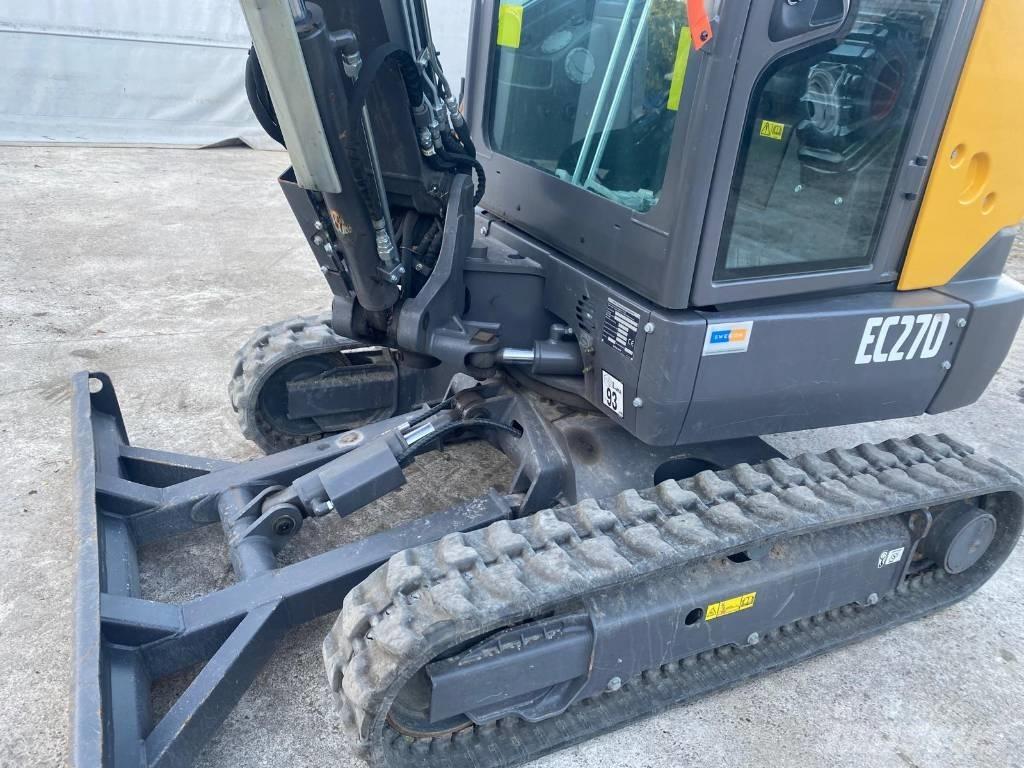 Volvo EC 27 D Mini bageri <7t