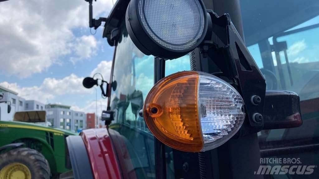 Valtra A105MH4 Traktori