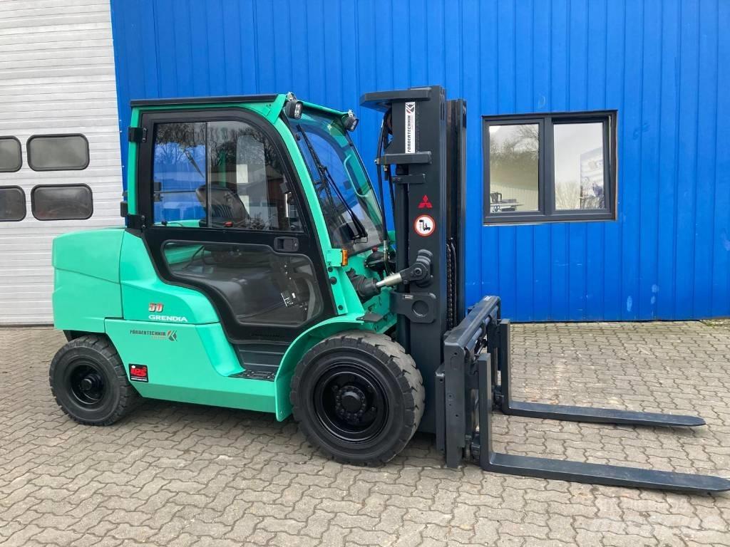 Mitsubishi FD50NT Dizelski viličari