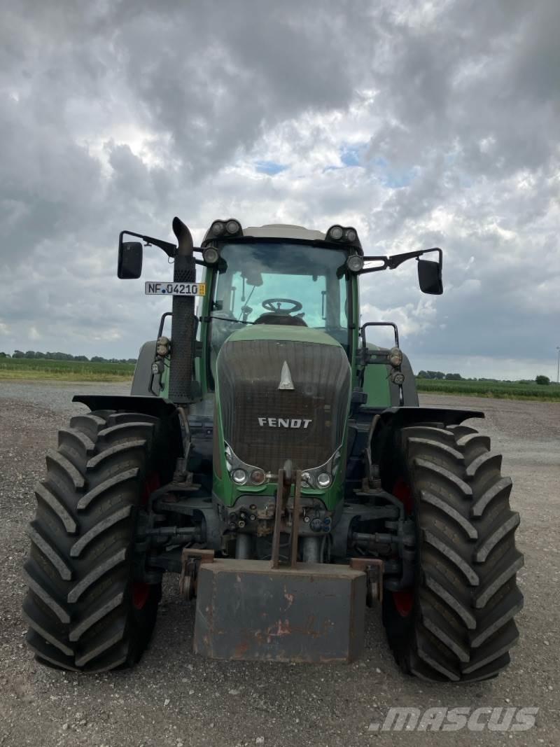Fendt 930 COM 3 Traktori