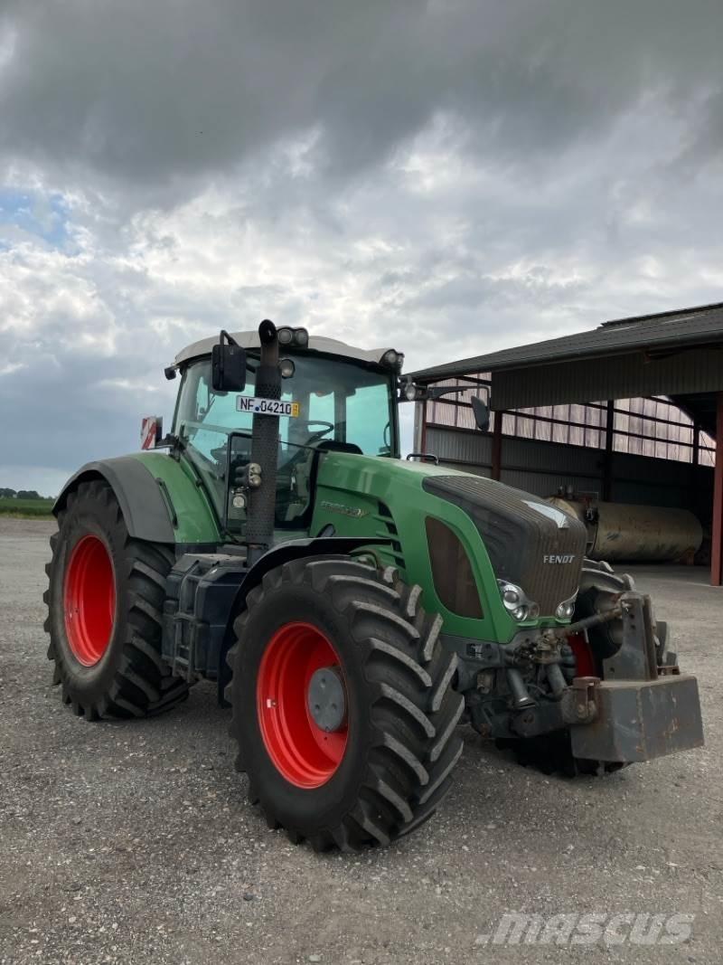 Fendt 930 COM 3 Traktori